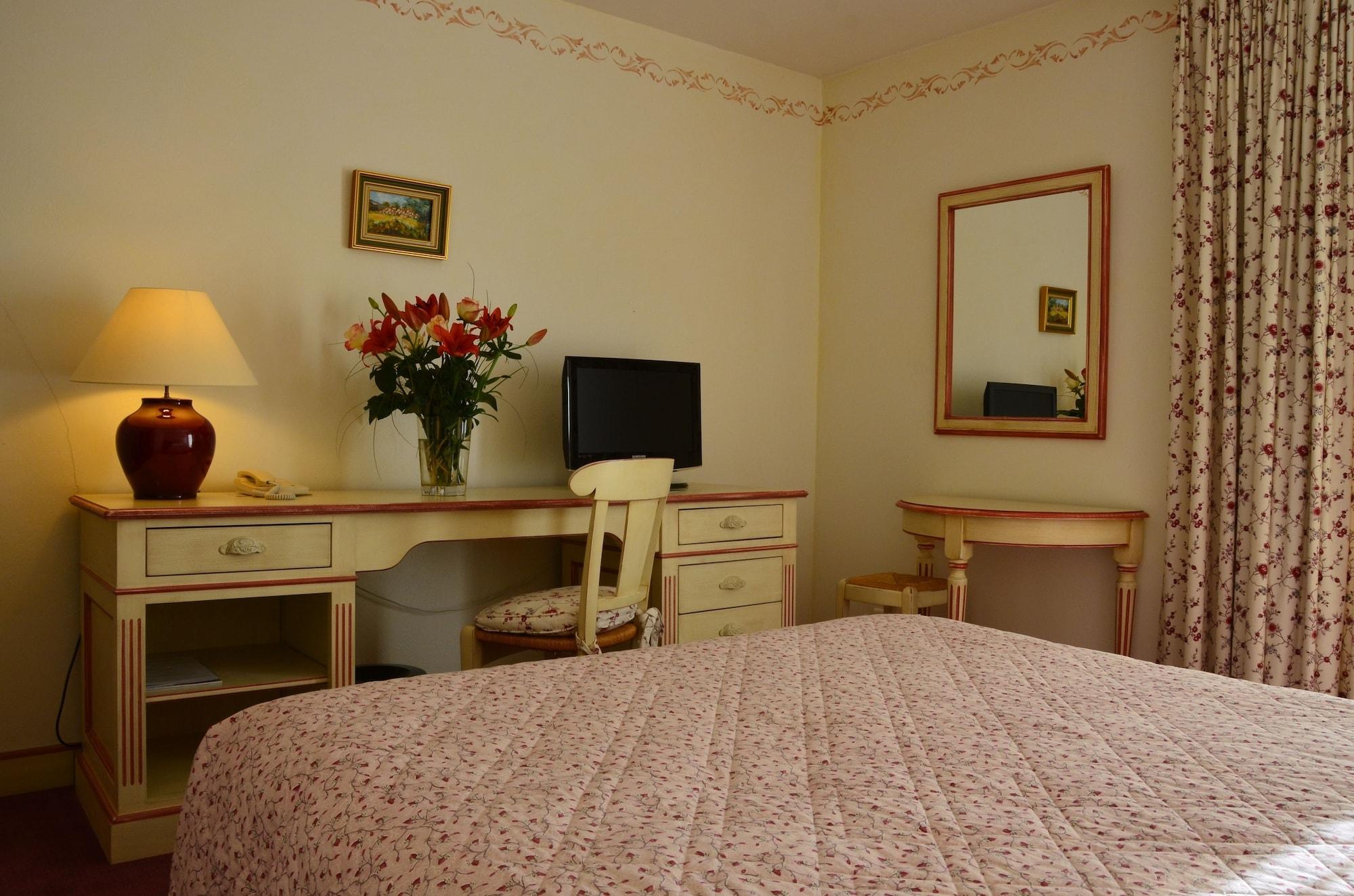 Hotel Omega Валбон Екстериор снимка